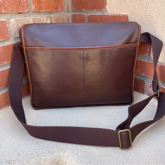 VTG Buxton 💼 Leather Flap Clip Laptop/Briefcase/Messenger Bag in 2-Tone Brown - Picture 4 of 15